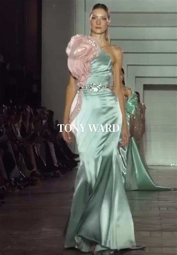 Tony Ward S/S 2026: Haute Couture Fashion
