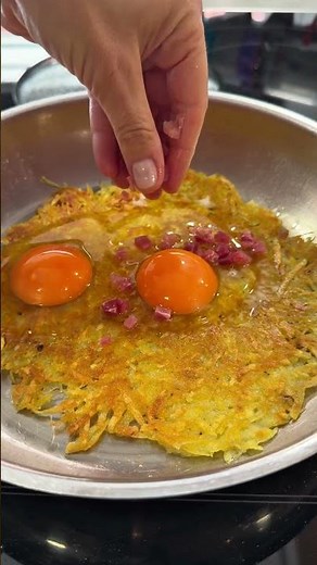 The best EGGS WITH POTATOES AND HAM #easyrecipes #recipes #easyrecipes
