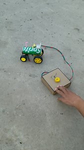 18K views · 7K reactions | DIY Remote Control Tractor  Follow me @utcrafting . . . #DIY #tractor #recycling #crafts #remotecontrol #dcmotor #science #scienceproject #reels #reelsinstagram #viral #viralreels #trending #trendingreels #shorts #satisfying #satisfyingvideos #explore #explorepage #utcrafting | UT Crafting | Facebook