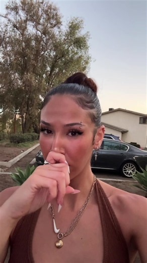 Should I Try Straight Thinner Brows? See the Filter Look