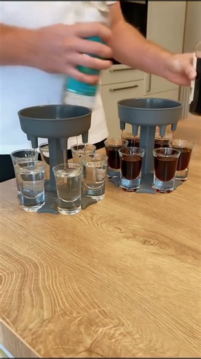 6-Shot Portable Party Time Fun Drink Dispenser