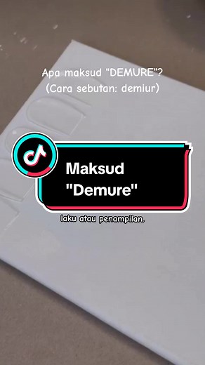 Understanding the Elegance of Demure: Behavior, Appearance, and Meaning