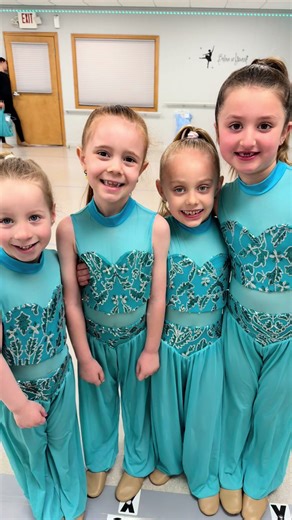 these little genies are READY for recital!! 🧞‍♀️✨🩵 #recital #dancerecital #jazzdance #genie