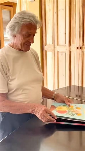 John McLaughlin introduces Mind Explosion, the final Shakti album, now available as a Limited Edition Collector’s Box Set. Each hand-numbered, foil-embossed set is a tribute to five decades of music, friendship, and spirit, featuring: - 180g 2LP colored vinyl - Joy: 50th Anniversary Tour Glimpses — a 28-page photo & reflection book with contributions from Sting, Béla Fleck, Bill Frisell, John Scofield, Jimmy Herring, Jerry Douglas, Gary Husband, Nguyen Le & more - 12x12 full-color art print of t