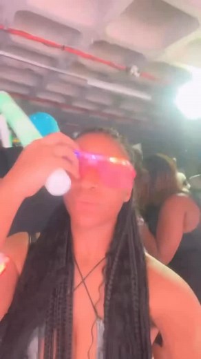 Meja Kunta | UKIONA SINGELI INAPIGWA CLUB ZA USHUWANI UJUE NI MIMI UKIONA BEBE ZINAIMBA SINGELI UJUE NI MIMI UKIONA WAHUNI WANAPAGAWA UJUE NI MIMI NA... | Instagram