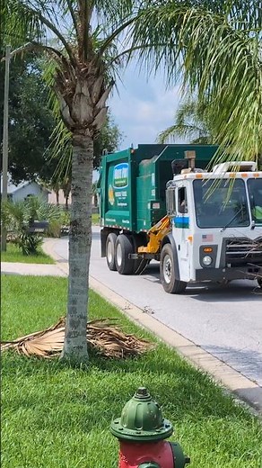 Waste Pro | Mack LEU - Heil Durapack Python Side Loader