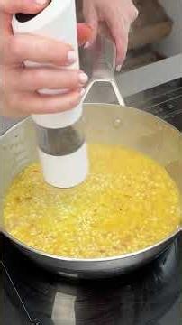 The famous Risotto alla Milanese #shorts