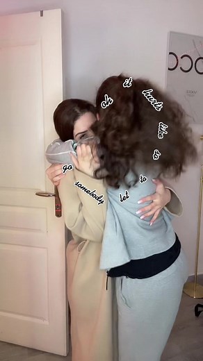 Family First: Eva Alipour and Neguine's Heartfelt Instagram Moments