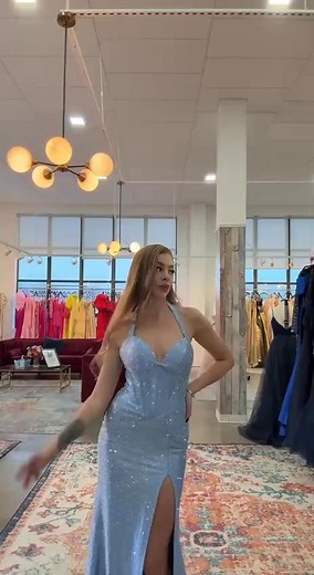 High End Designer Dresses in sizes for every body and prices for every budget! | NewYorkDress.com