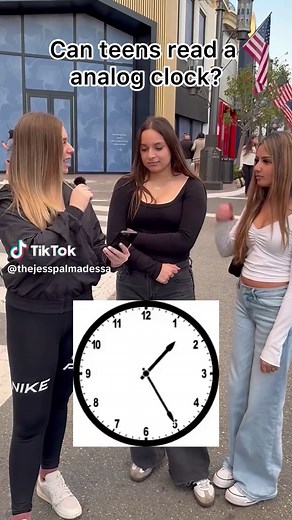 Can teens still read a analog clock? #streetinterview #genz #genalpha | how to read analog clock