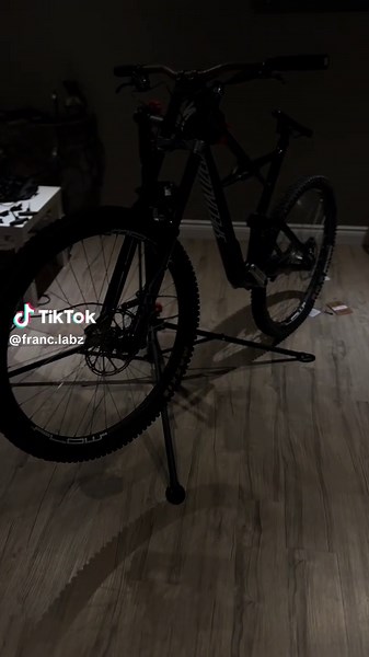 Rear Shock Rebuild for Mountain Bikes