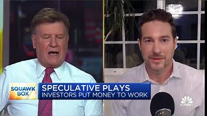 Rotate from growth to value stocks, says investor Ryan Payne