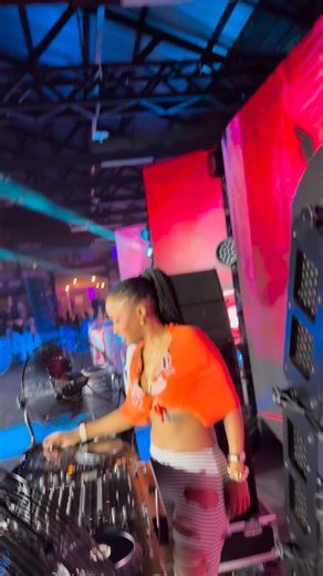 Waffles on Instagram: "🫵🫵"