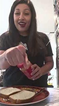 How to make a peanut butter and jelly sandwhich!