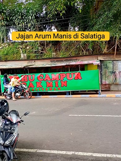 Jajan arum manis , sambil liat orang ciblon #salatiga #kalitaman #kalitamansalatiga #candy #nature