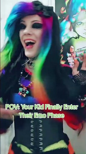 clawed_beauty101 rocking her vampirefreaks sweater!