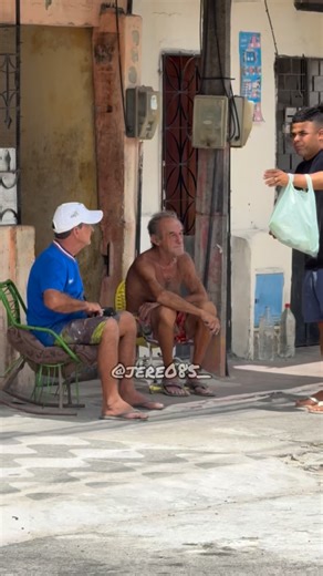 Jeremias santos | Os titi num quis ajudar uma criança kakakakakak | Instagram