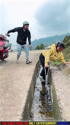 मौसी नाले में गिर गई~mini wood toy woodworking art skill wood hand craft#short