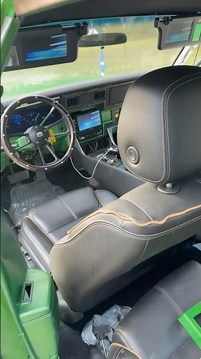 Box Chevy monitoring me beating hard trunk flexing #lildurk #bass #trunks