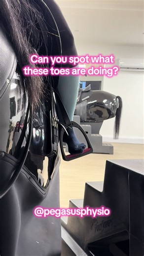 Understanding Foot Position for Better Riding Stability