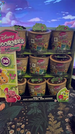 Unboxing Disney Doorables in Full Bloom Collection