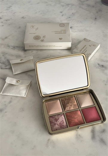 Hourglass Charms Palette Unboxing, Review, and Swatches