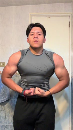 Sleeper Build vs Awake Build in Fitness Training