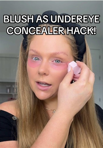 Blush as concealer hack! Applying your blush under your eyes as a color corrector before concealer helps to cover dark circles and undereye hollowness and discoloration #fyp #makeup #beauty #makeuphacks #beautyhack
