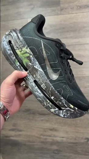 Nike Vomero Premium - SQUISH TEST