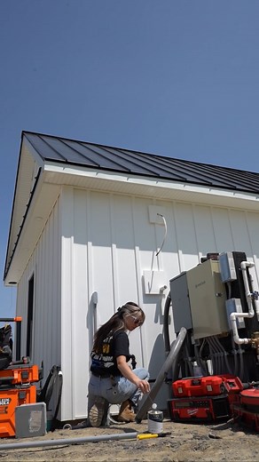 Installing service feeders to this pool house! Excited to announce first explained video on youtube! Head there if you wanna see the full job with no music ! #femaleelectrician #fypシ #bluecollarbabe #lextheelectrician #electrician #commercialelectrician #residentialelectrician #bluecollar | Lexi Abreu