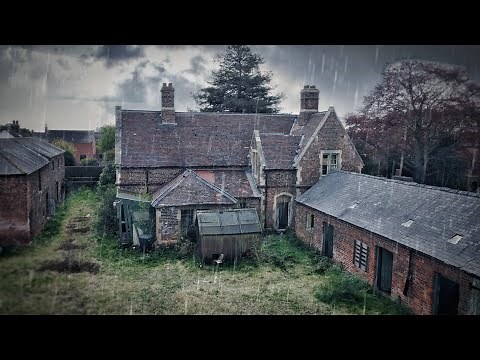 SHE DIED INSIDE HER VICTORIAN ABANDONED HOUSE AND LEFT EVERYTHING BEHIND