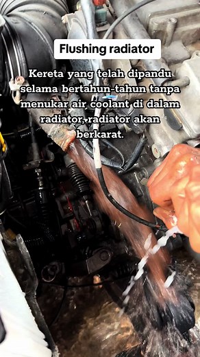 Flushing Radiator Mobil: Cegah Kerusakan & Panas Mesin