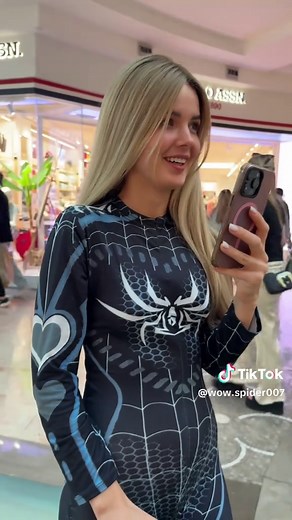 Hero of the Day: Adorable Spider Moments