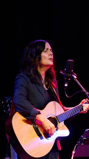 Only 5 shows left on the Tied To You Tour 🖤 http://www.lorimckenna.com/tour 🎥: Becky Fluke | Lori McKenna