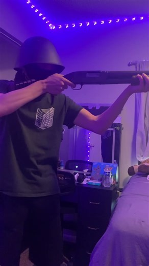 Reloading shotgun #winchester #2ndamendment #reload