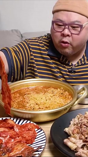 1.3M views · 9.8K reactions | Delicious 襤 #foodblogger #eeeeeats #foodlover #eating #food #foodie #eat #Cooking #hungry #foodblog | Eating time | Facebook