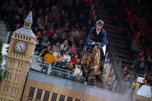 Grand Prix Freestyle - FEI Dressage World Cup™ 2024-2025 I WEL - FEI World Cup™ - Jumping-Dressage-Driving 2024-2025 I WEL - London - 2024 | Videos, Live Streams, Films and Shows | ClipMyHorse.TV