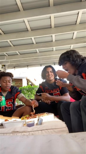 We love our young Pirates🟧⬛️🏴‍☠️🤪🍟 | Crazy Fries