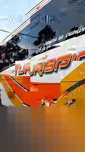 Los sueños se hacen realidad dos nuevos buses para Expreso Turismo | Buses en Ecuador