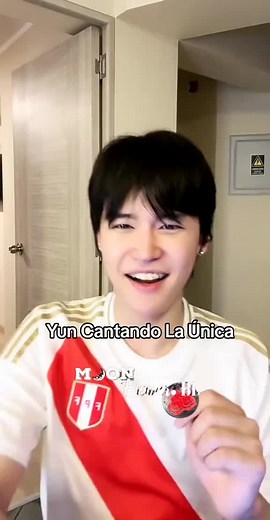 Yun Cantando La Única: La Nueva Sensación Coreana