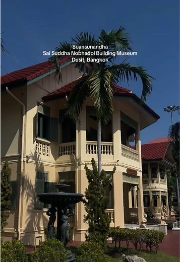 เยี่ยมชมพิพิธภัณฑ์อาคารสายสุทธานภดลในกรุงเทพ