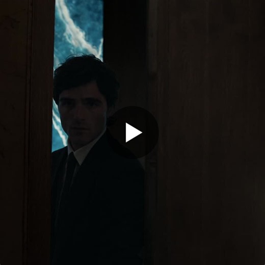 All hands on BLEU DE CHANEL L EXCLUSIF. New campaign starring Jacob Elordi and Libby Taverner is out! Directed by Alfonso Cuarón, music by Thomas Bangalter. | Anthony Pomes