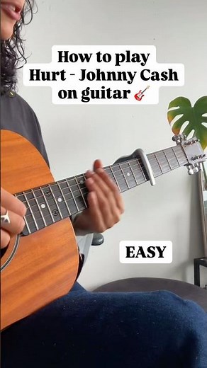 How to play Hurt - Johnny Cash on Guitar (EASY TUTORIAL) 🎸 #shorts