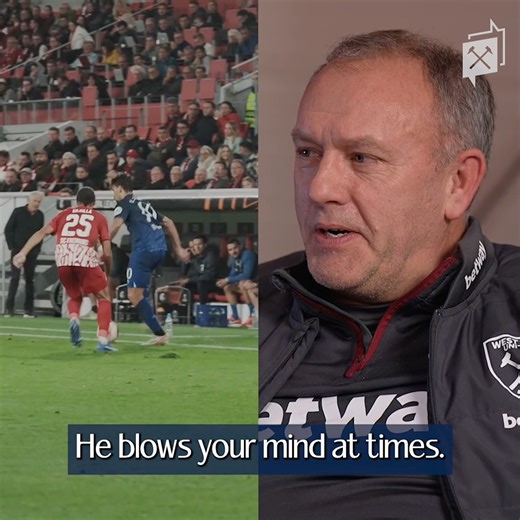 "He blows your mind!" 🤯 Assistant coach Mark Robson reveals what makes Paquetá special on the new Iron Cast 🔽 | West Ham United
