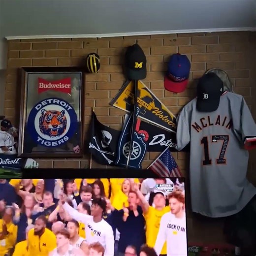 Michigan Defeats UConn 69-63!!! 2nd Iteration NCAA Champions '89/'26 #GoBlue!!! 🏆🏆