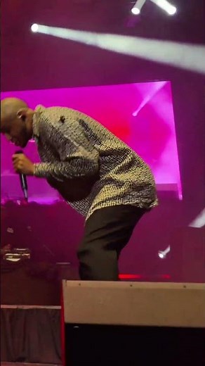 Trey Songz & Junior (J.R.) Perform “Best Friend” LIVE in St. Louis 🔥 Valentine’s Mixtape Tour