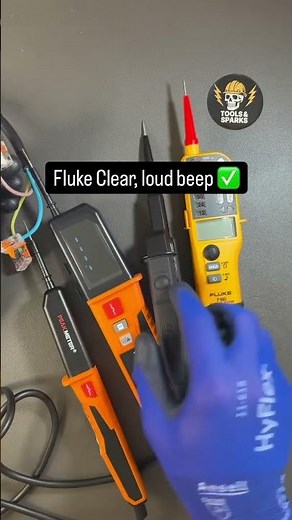 Part 3: Phase test – Peakmeter PM8200B vs Fluke T150 voltage tester