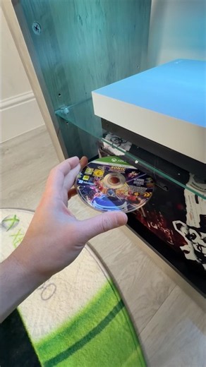 I think my Xbox series x is broken AGAIN