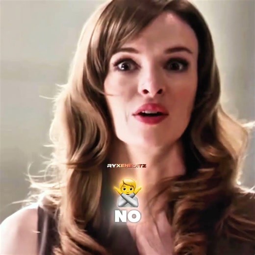 Barry figured out who zoom is|| song-I love the way you kiss me (slowed) #flash #edit