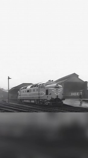 142K views · 2.1K reactions | With their roaring twin Napier Deltic...